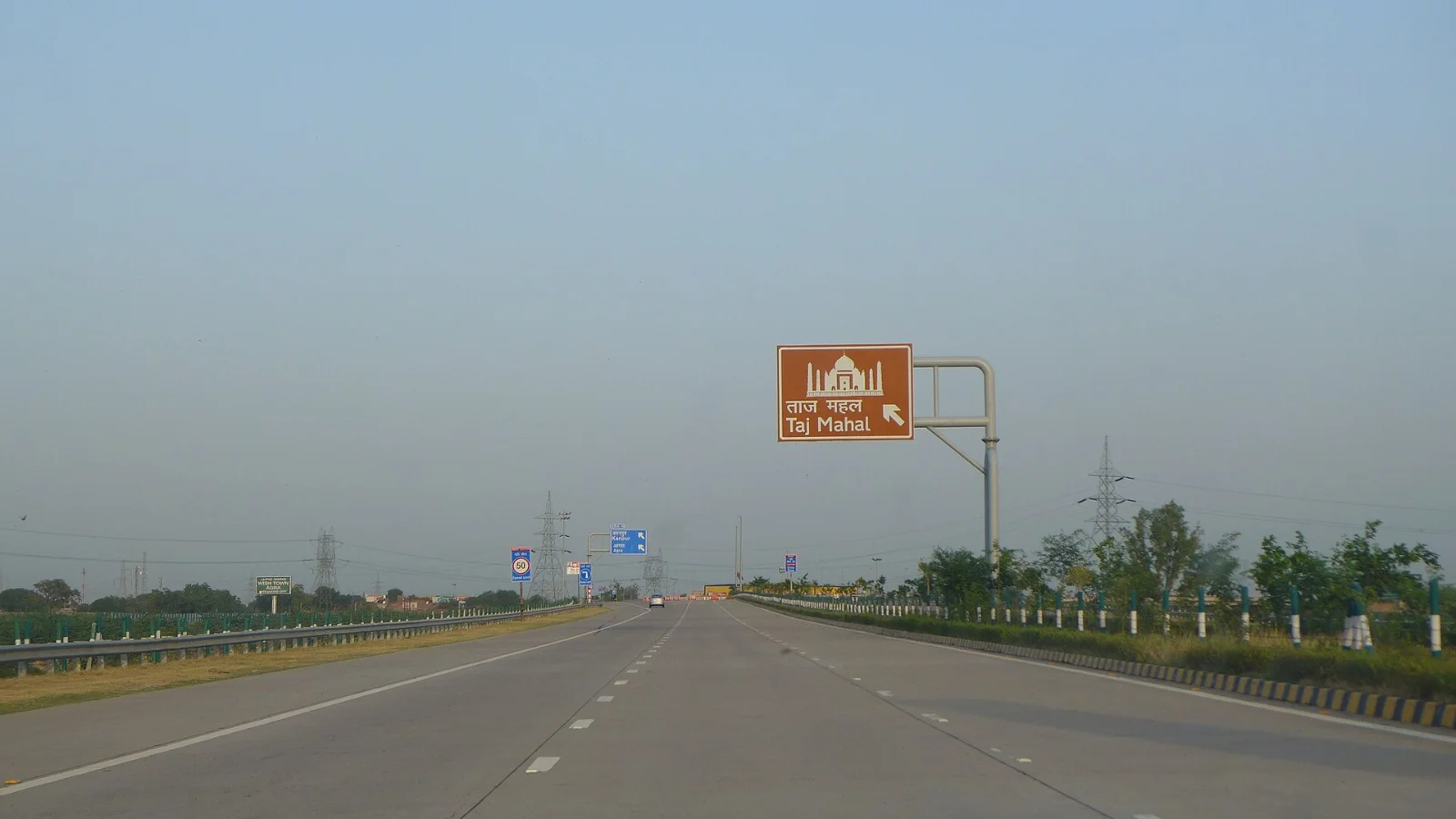 Greater Noida to Agra by Road: Toll, Distance and Taj Day Trip