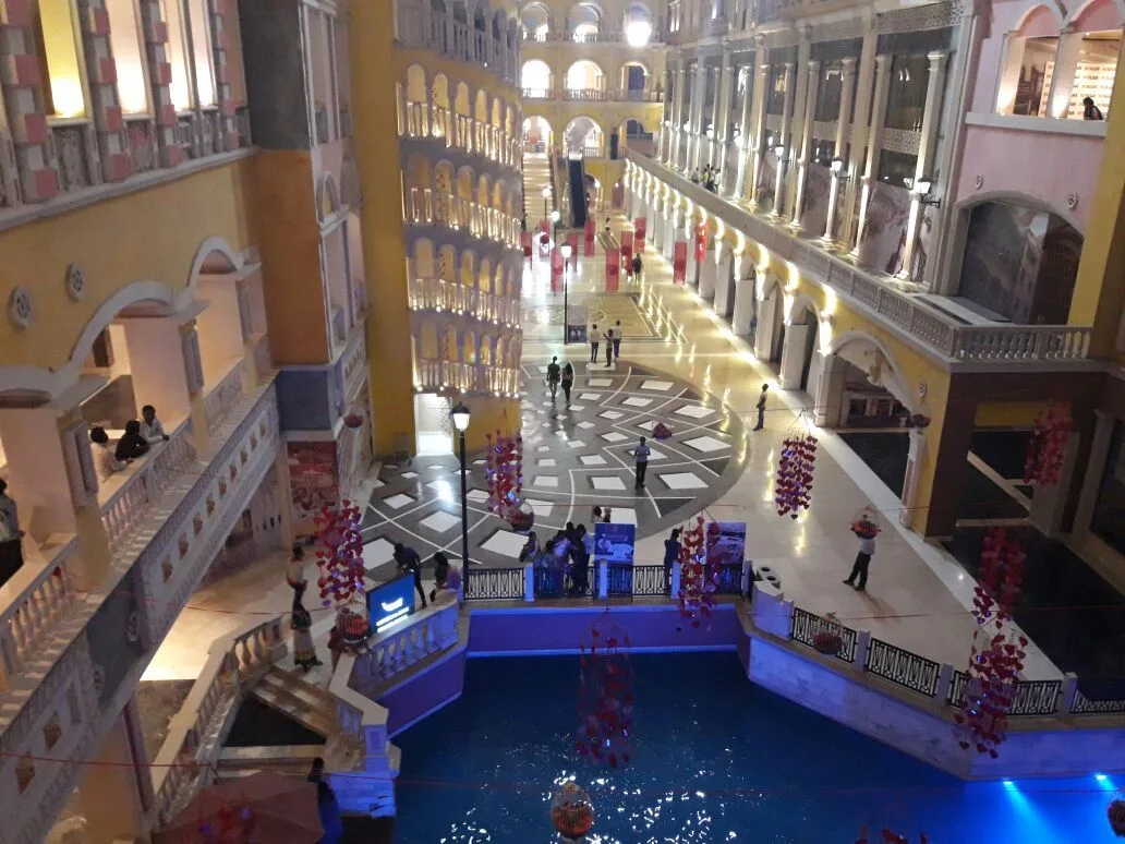 Malls in Greater Noida: 7 Places Locals Actually Use, Starting With the One That Has Gondolas
